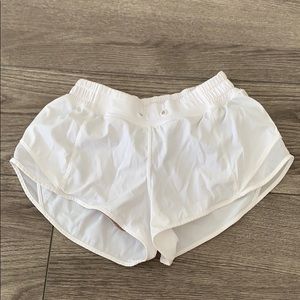 Lululemon hotty hot. 2.5